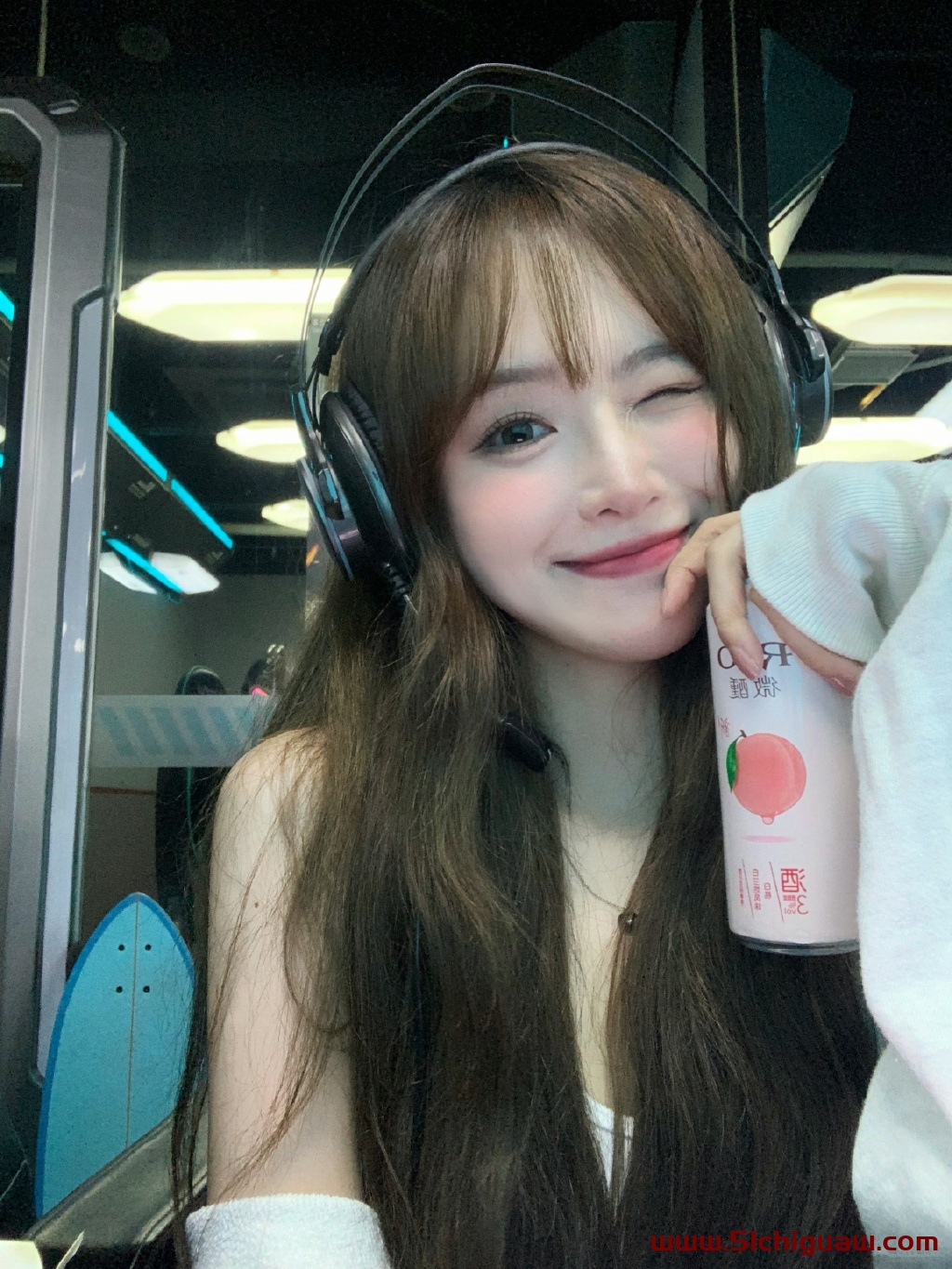 911黑料门:今日黑料重点关注